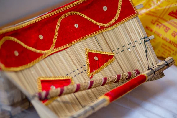 Fotografie Closeup Unui Instrument Quillwork Indian Fundal Neclar — Fotografie, imagine de stoc