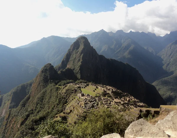 Güneşli Bir Günde Machu Picchu Dağı Nın Muhteşem Manzarası — Stok fotoğraf