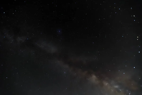星でいっぱいの暗い神秘的な空 — ストック写真