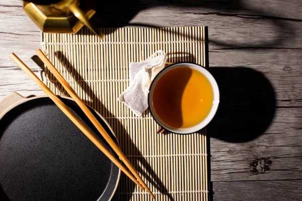 中国の伝統的な茶道の配置のトップビュー — ストック写真