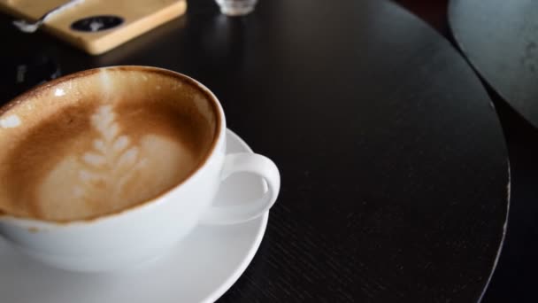 Taza Café Con Fondo Blanco — Vídeos de Stock