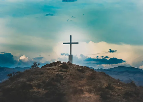 Знімок Хреста Горі Долині Сімі Каліфорнія — стокове фото