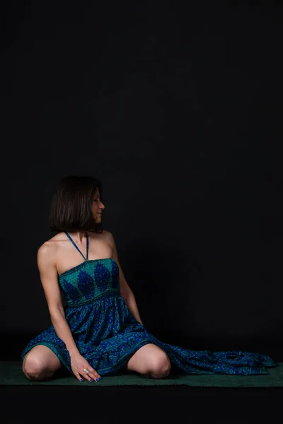 Beautiful Caucasian Woman Posing Elegant Blue Dress Black Background — 스톡 사진