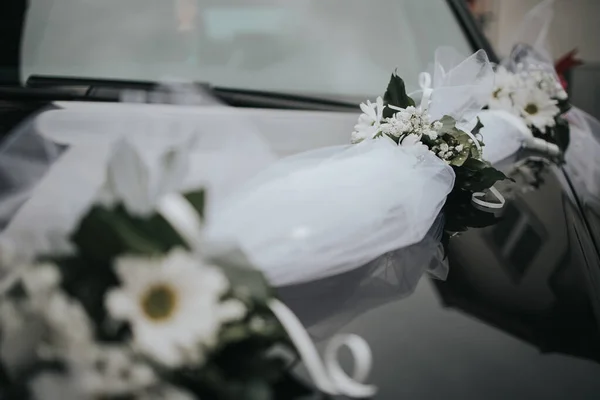 Een Selectieve Focus Shot Van Mooie Bloemen Bruiloft Decoratie Van — Stockfoto