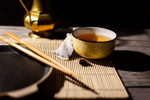 中国の伝統的な茶道のアレンジのクローズアップショット — ストック写真