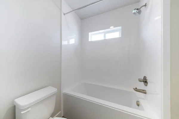 Modern Interior Bathroom Big Bathtub — Stock Photo, Image