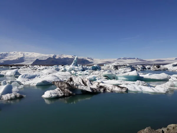 Bel Colpo Del Grande Lago Glaciale Jokulsarlon Contro Cielo Blu — Foto Stock