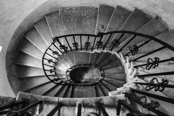 Grayscale Top View Spiral Stairway Old Building — Stock Photo, Image