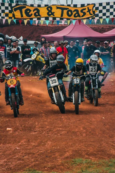 Jakarta Indonesia Mar 2019 Racers Overtaking Each Others Get Holesho — Stock Photo, Image