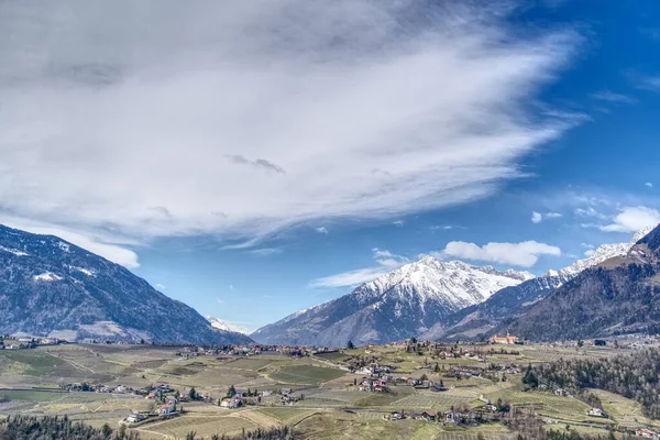 Talya Nın Ortasında Ziel Zirvesi Olan Güney Tyrol Bir Algundo — Stok fotoğraf