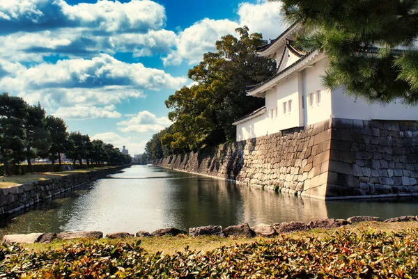 Wspaniałe Ujęcie Zamku Nijo Kioto Japonia Jasnym Zachmurzonym Niebem Pięknymi — Zdjęcie stockowe