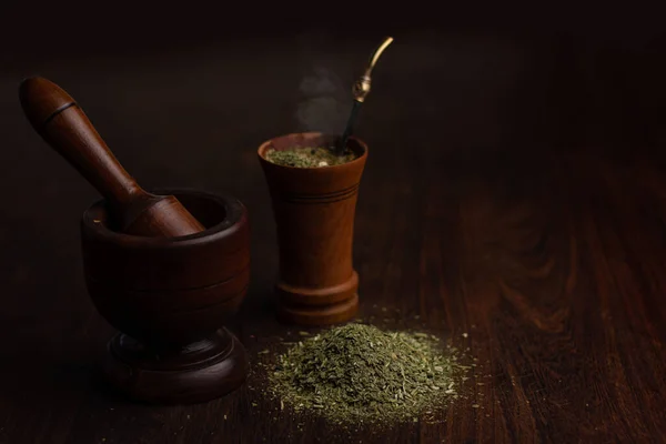 Primo Piano Polvere Yerba Mate Biologica Una Zucca Calabash Tradizionale — Foto Stock