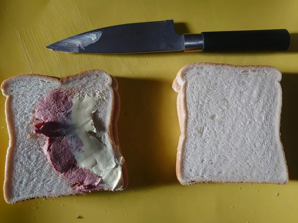 Eine Flache Lage Pastete Und Buttersandwich Mit Einem Messer Auf — Stockfoto