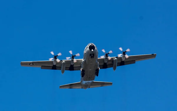 Самолёты Lockheed 130 Hercules — стоковое фото