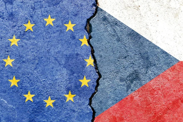 Vlajky Evropské Unie České Republiky Popraskané Betonové Zdi Koncepce Mezinárodního — Stock fotografie