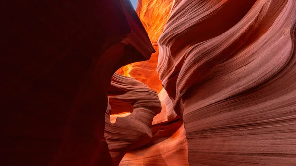 Plano Escénico Formaciones Rocosas Resbaladizas Antelope Canyon Arizona —  Fotos de Stock