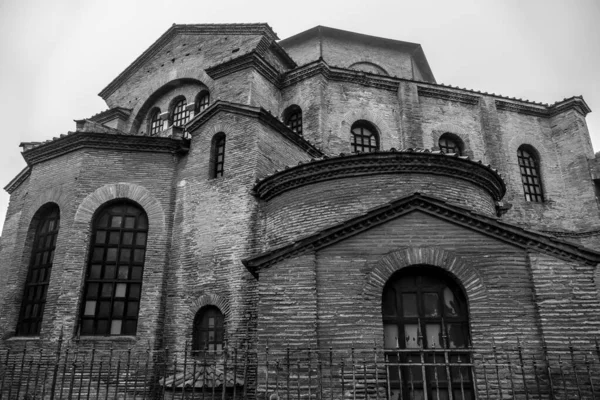 Uno Scatto Scala Grigi Del Mausoleo Galla Placidia Ravenna — Foto Stock