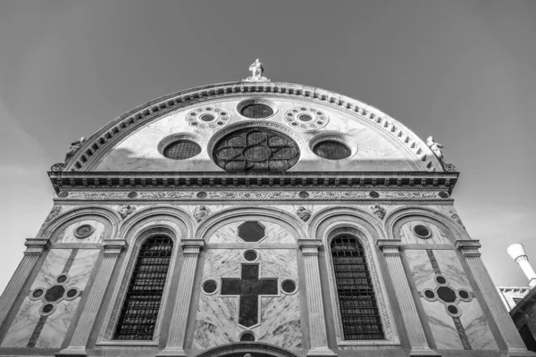 Ένα Χαμηλό Πλάνο Γωνία Της Εκκλησίας Της Santa Maria Dei — Φωτογραφία Αρχείου