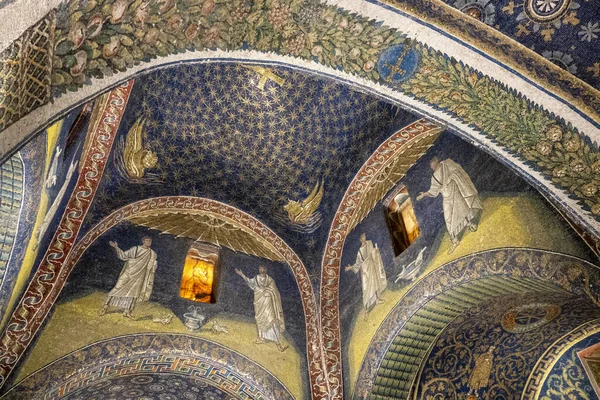 Fotografie Frumoasă Mausoleului Din Interiorul Galla Placidia Din Ravenna Italia — Fotografie, imagine de stoc