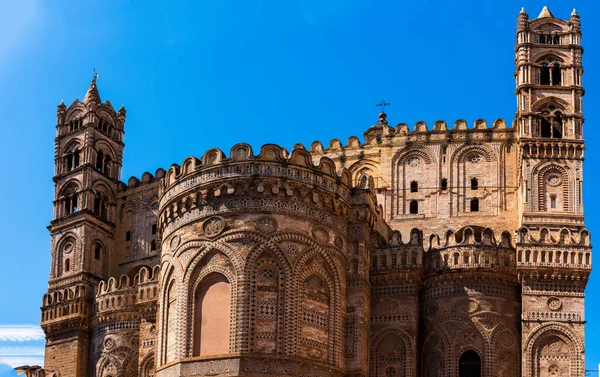 Katedrála Palermo Proti Modré Obloze — Stock fotografie