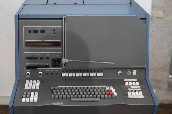 Old Electronic Machine Printing Press — Stock Photo, Image