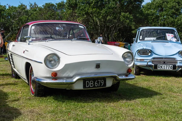 Auckland Nova Zelândia Abr 2021 Vista Carro Clássico Renault Caravelle — Fotografia de Stock