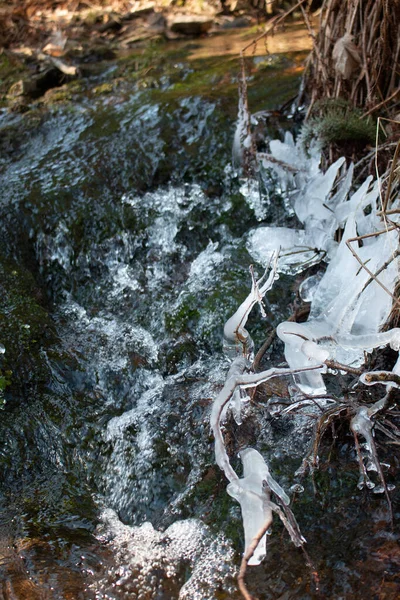 Disparo Vertical Río Congelado Fluido — Foto de Stock