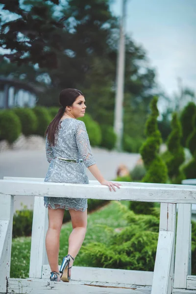 Brunette Bosnian Girl Blue Tight Lace Dress Standing White Wood — ストック写真