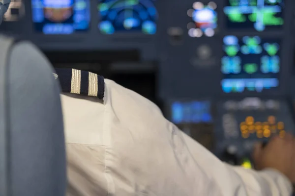 Het Insigne Van Een Piloot Van Een Vliegtuig Die Cockpit — Stockfoto