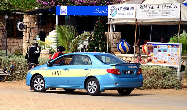 Santa Maria Cabo Verde Aralık 2016 Taksi Şoförü Kafenin Önünde — Stok fotoğraf