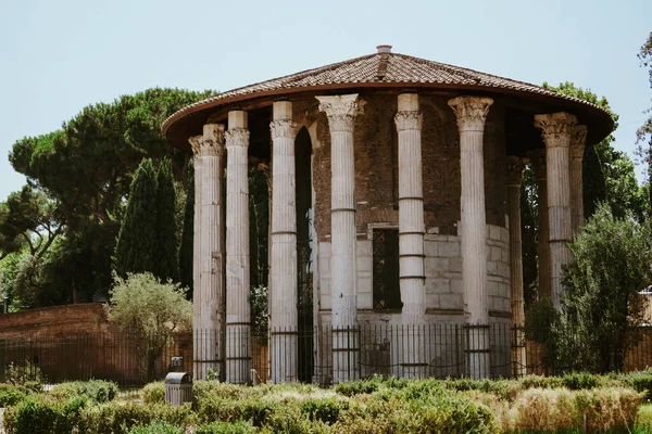 Uma Vista Deslumbrante Famoso Templo Hércules Victor Hércules Olivarius Itália — Fotografia de Stock