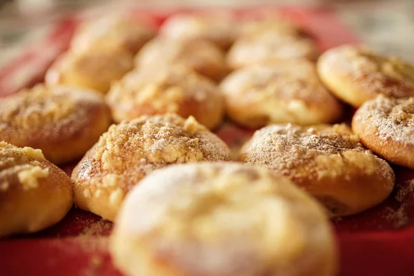 Крупним Планом Свіжоспечене Смачне Печиво — стокове фото