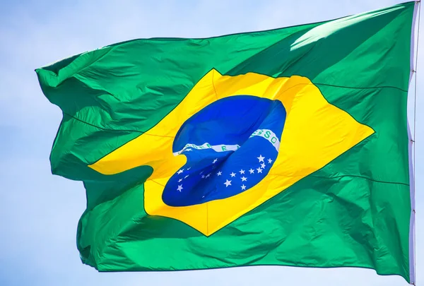 Бразильський Прапор Пурхає Вітрі — стокове фото