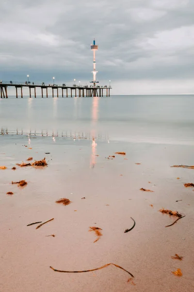 澳大利亚南部布莱顿海滩的一个防波堤 — 图库照片