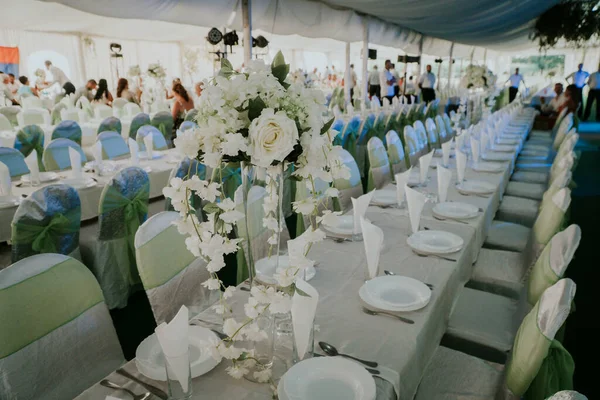 Uma Bela Foto Uma Mesa Local Casamento — Fotografia de Stock