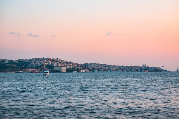 トルコのイスタンブールでの美しい夕日 — ストック写真