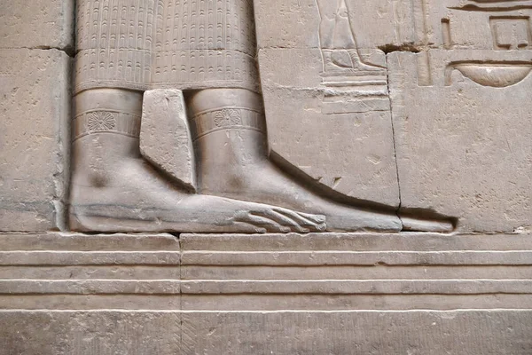 Tallados Pies Pared Templo Kom Ombo Asuán Egipto — Foto de Stock