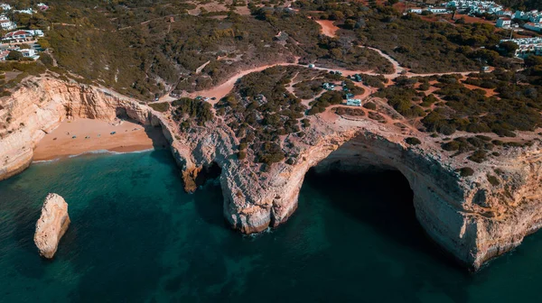 Une Belle Plage Atlantique Les Falaises Algarve Portugal Par Une — Photo