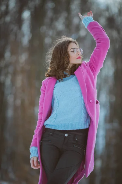 Young Brunette Girl Eyeglasses Wearing Pink Coat Posing Snow Her — 스톡 사진