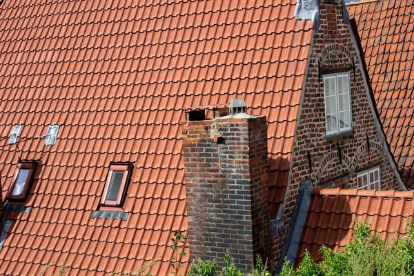 Closeup Shot Tile Roof Brick Wall — Stock Photo, Image