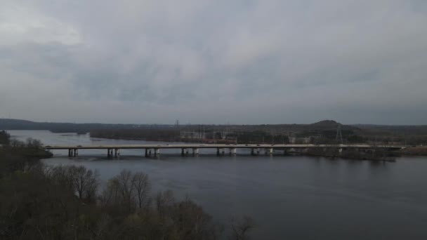 Utsikt Över Staden Floden Morgonen — Stockvideo