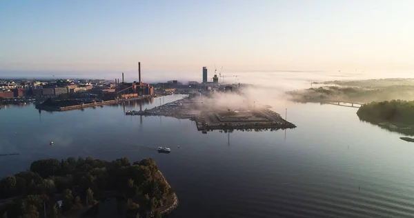 Vista Aérea Drones Sompasaari Kalasatama Vuosaari Helsinki Manhã Nebulosa — Fotografia de Stock