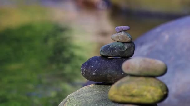 Kamienie Wodzie Zen Harmonia Równowaga Medytacja Natura Relaks — Wideo stockowe