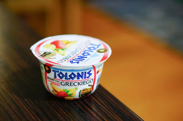 Poznan Poland Mar 2016 Tolonis Greek Style Yogurt Wooden Table — Stock Photo, Image