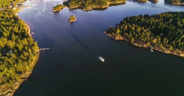 Vue Aérienne Dessus Bateau Moteur Sur Golfe Finlande Dans Parc — Photo