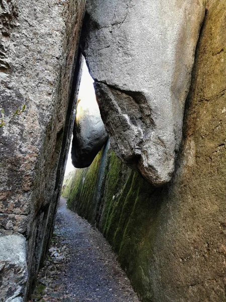 Disparo Vertical Rocas Grevens Vinkjeller Roligheten Larvik Noruega —  Fotos de Stock