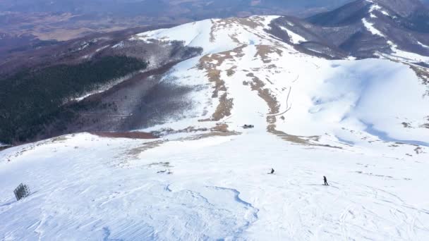 Flygfoto Över Bergen Vintern — Stockvideo