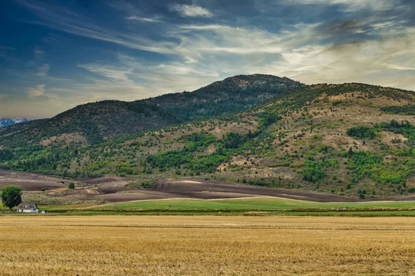 Krajina Výhledem Hory Pod Západem Slunce — Stock fotografie