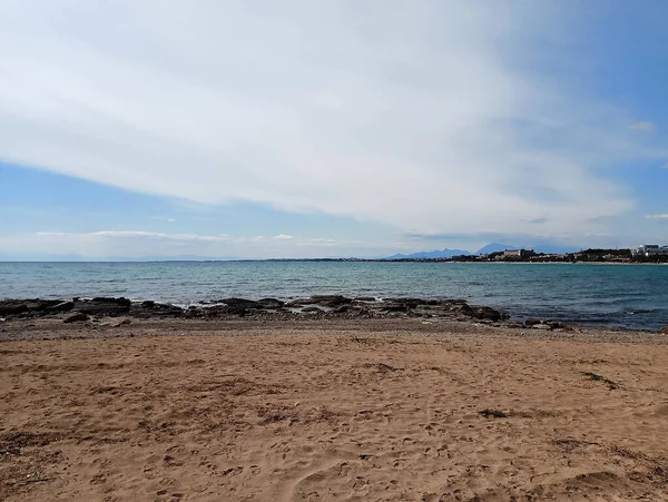 배경에 해변의 경치를 — 스톡 사진