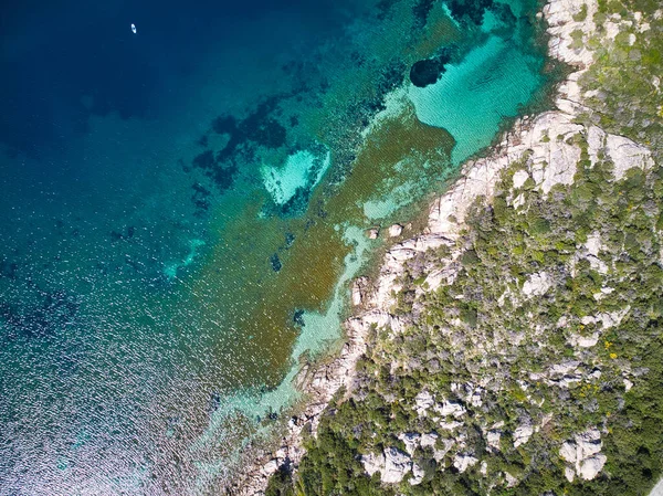 位于意大利撒丁岛Santa Teresa Gallura的埃丽卡山谷的航空图 — 图库照片